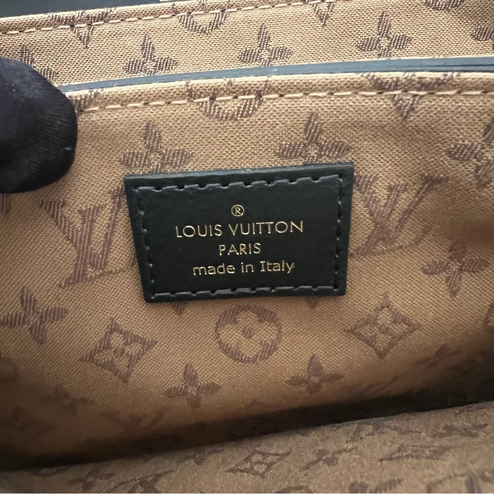 Louis Vuitton Black Calfskin Rendez-Vous Adjustable Shoulder Strap Bag AuthPurse - Picture 13 of 15